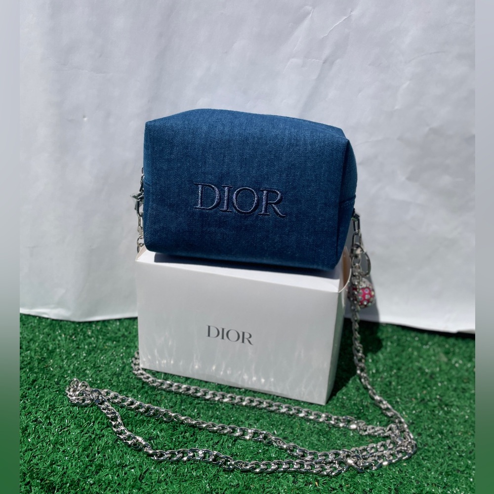 Dior Blue Crossbody Bag with Chain - Picture 2 of 15
